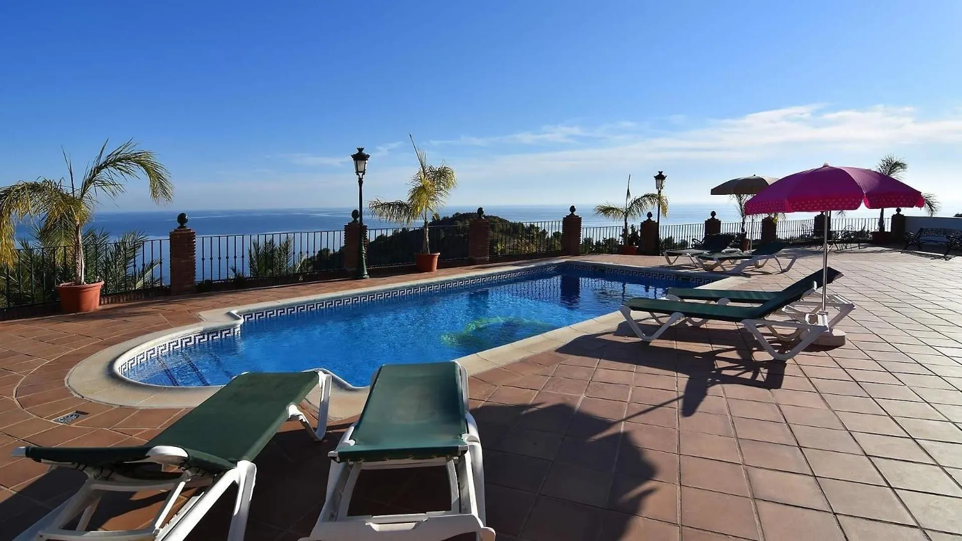 Ferienhaus Mit Privatpool Fuer 6 Personen Ca 130 Qm In Maro, Andalusien Costa Del Sol location
